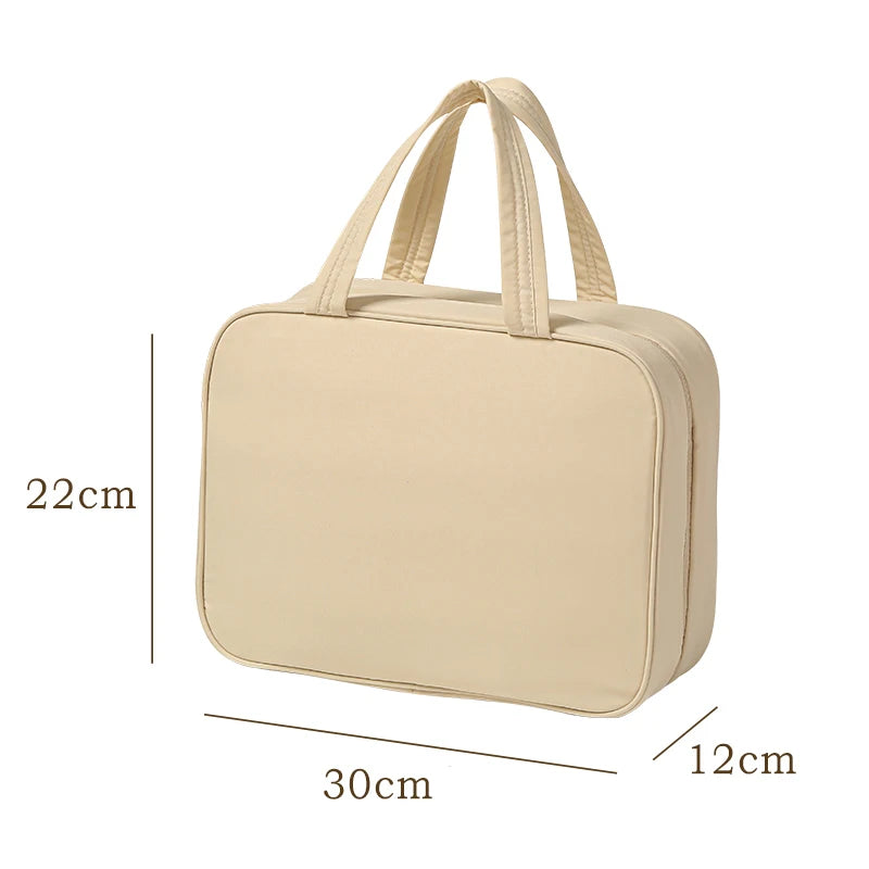 Trousse de toilette suspendue grande capacité – 30 × 22 × 12 cm – vue complémentaire 9