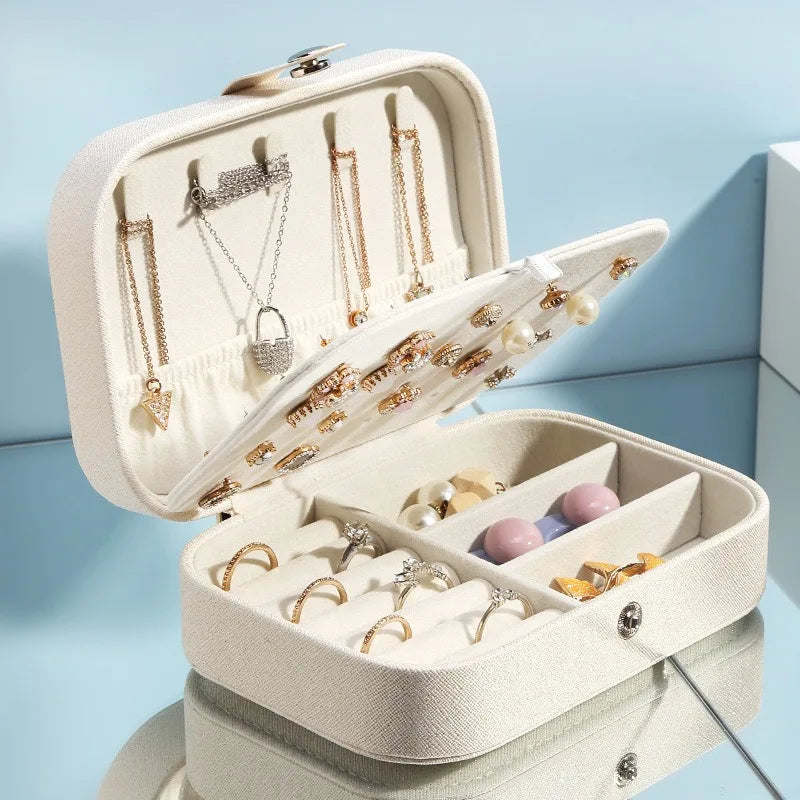 Boîte à bijoux de voyage rigide – 16 × 11 × 5 cm – vue complémentaire 2